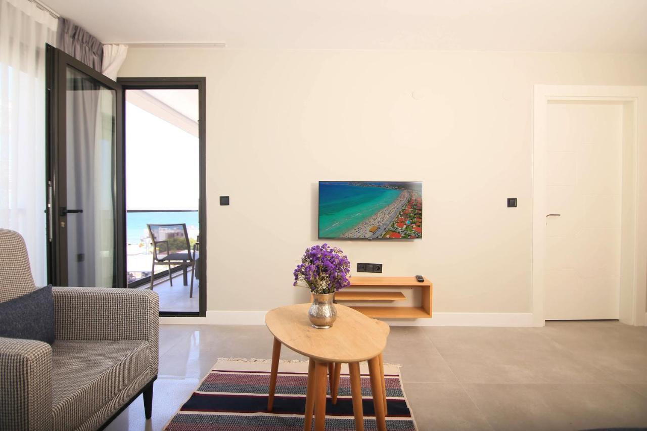 Krem Marin Otel Cesme Exterior foto