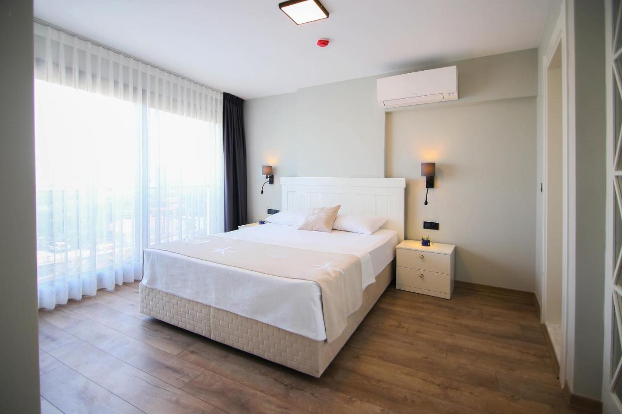 Krem Marin Otel Cesme Exterior foto