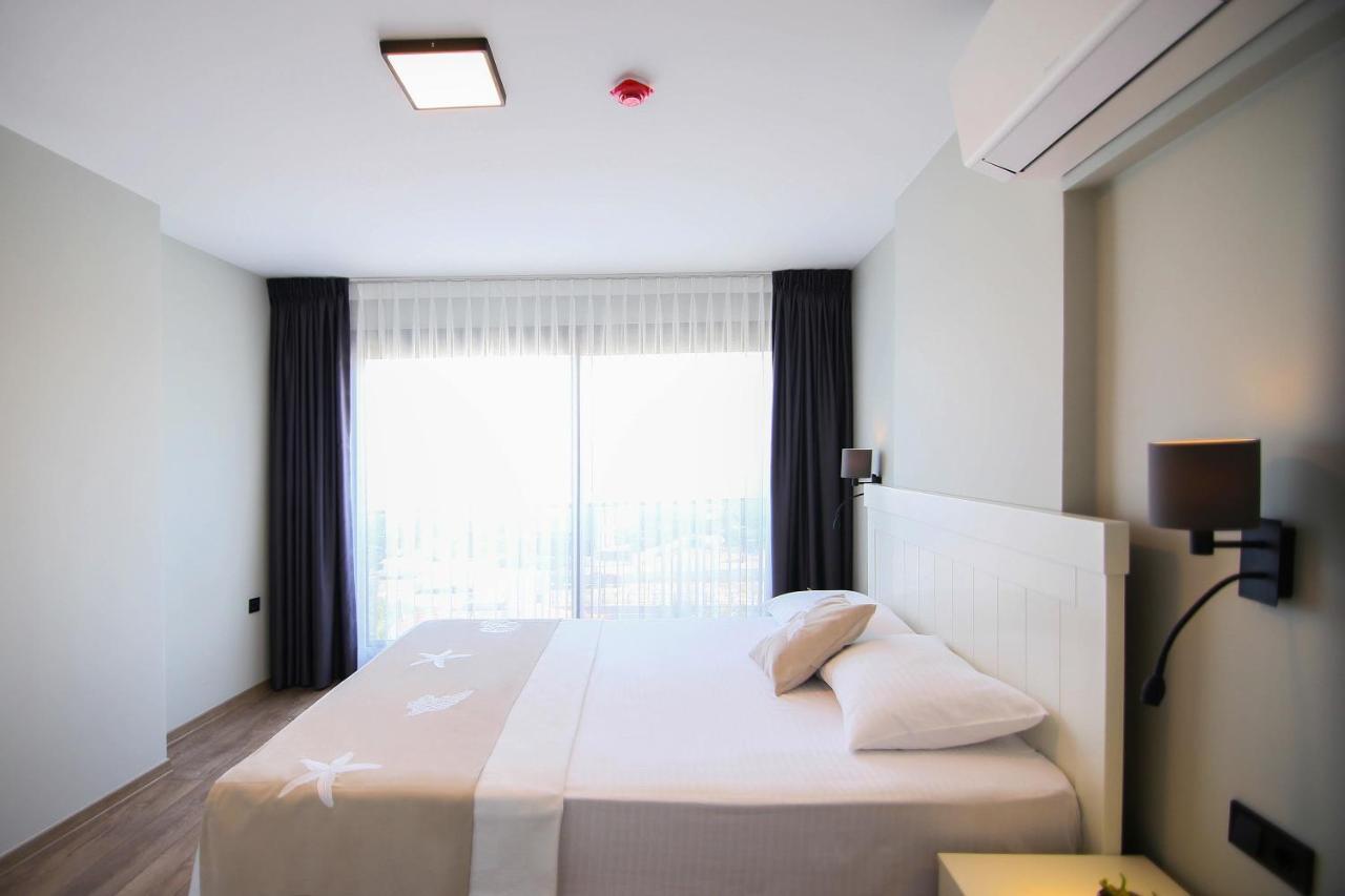 Krem Marin Otel Cesme Exterior foto