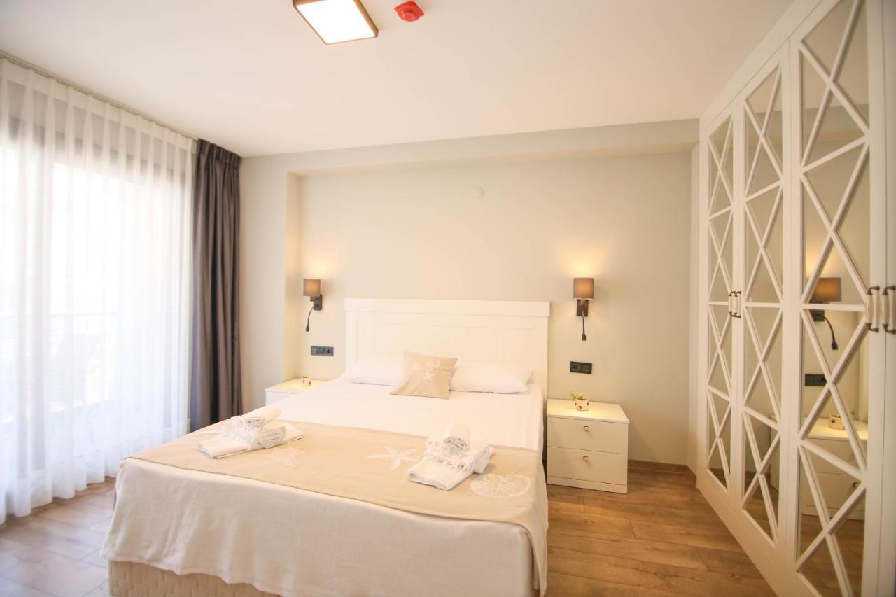 Krem Marin Otel Cesme Exterior foto